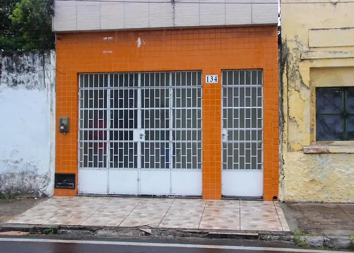 Kanaloa Hostel